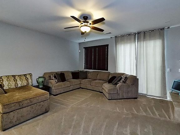 5th image of 8440 Hoover Ct