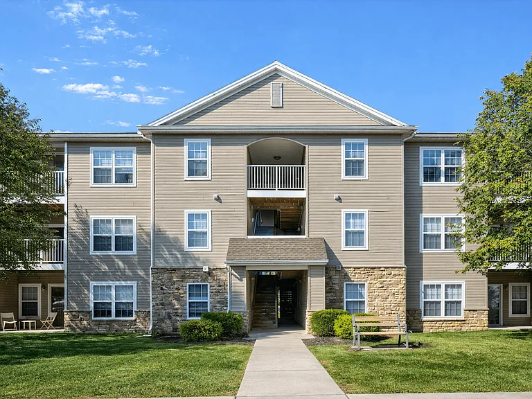 Maidencreek Apartments — Photo 10