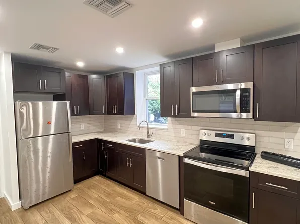 248 Richmond Ter, Staten Island, NY 10301