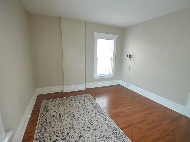 430 King Ave #B — Photo 8