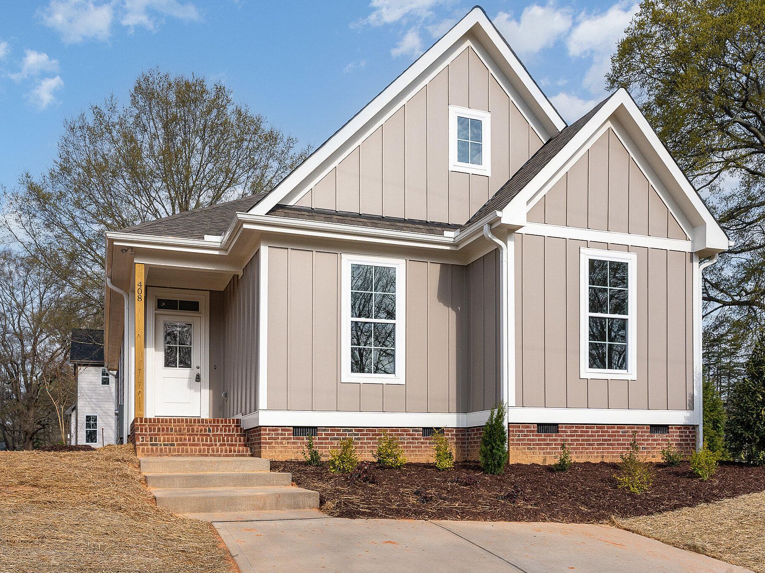 408 S Main St, Franklinton, NC 27525 | Zillow