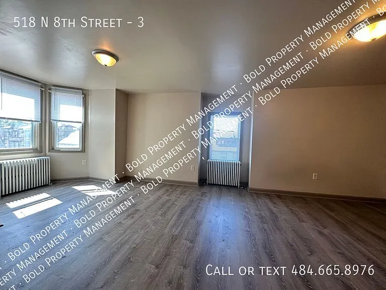 518 N 8th St #3 — Photo 2