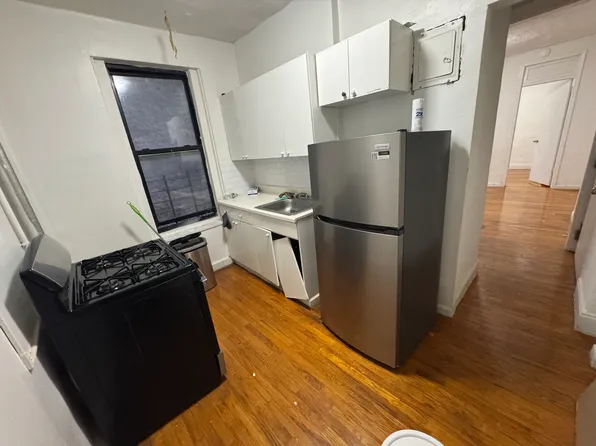 (undisclosed Address), Bronx, NY 10460