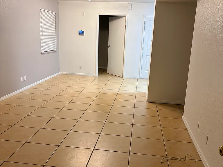 4392 Springdale Ct — Photo 2