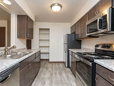 3BR, 1BA