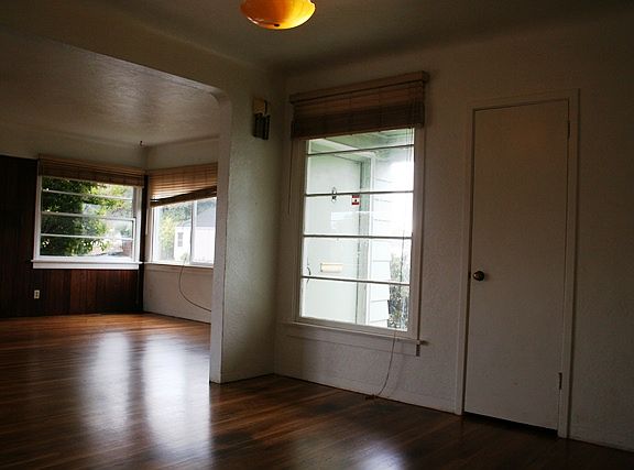 IMG_0022 diningroom_livingroom_12202013