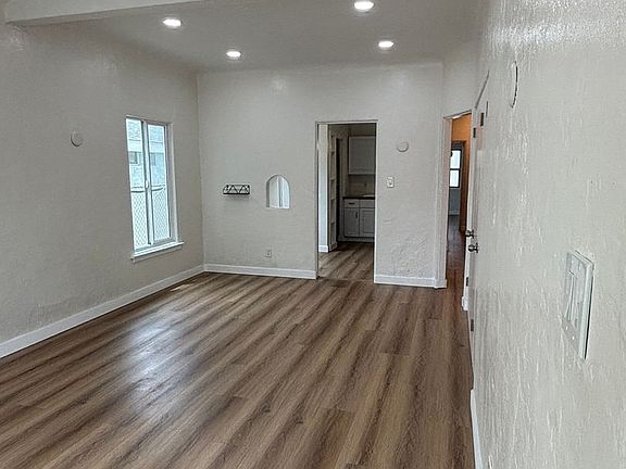 5th image of 1315 Simmons Ave APT 102