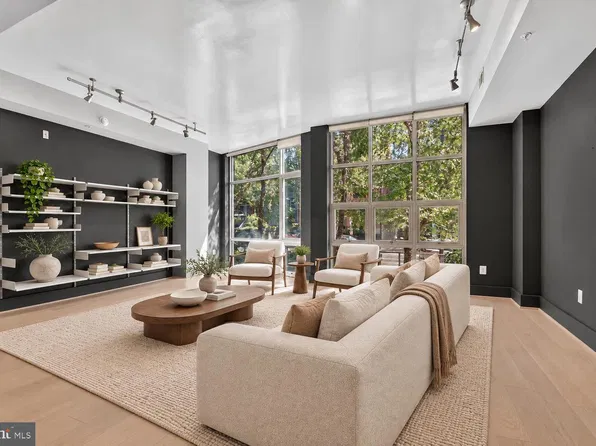 2100 11th St NW APT 102, Washington, DC 20001