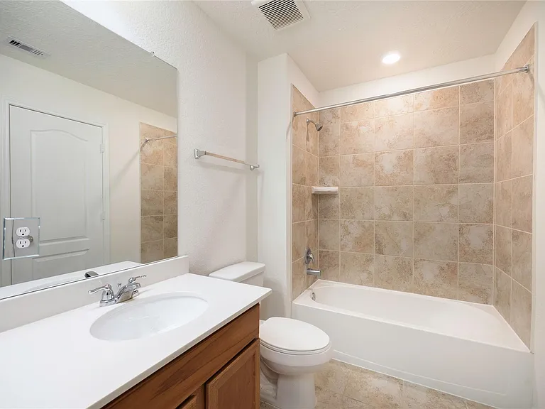 6021 Diamond Sky Ln — Photo 24