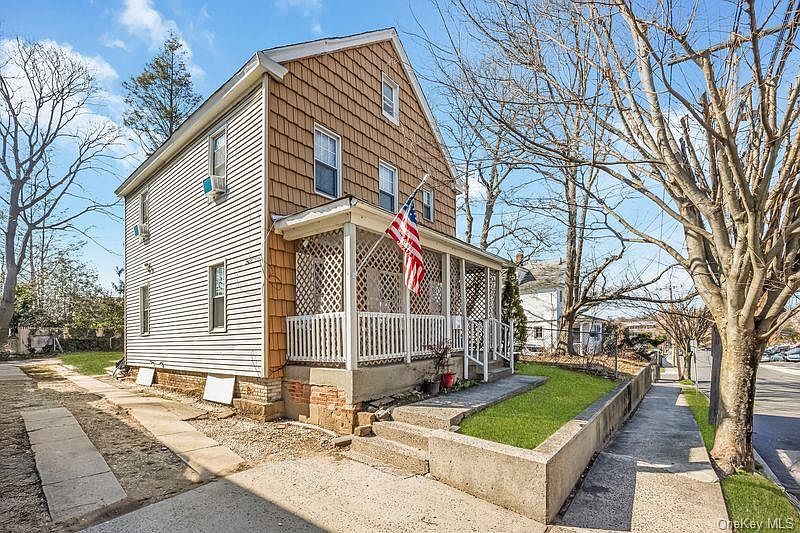 1st image of 16 Mackey Avenue