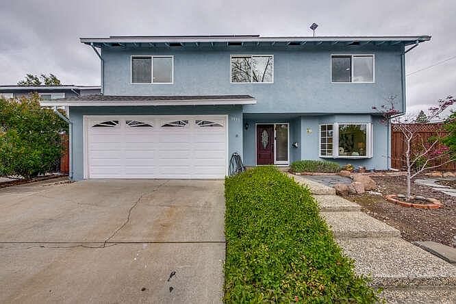 1st image of 3953 Acapulco Dr