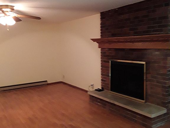 2nd image of 208 N Thomas St