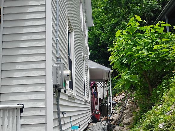 3rd image of 85 E 3rd St