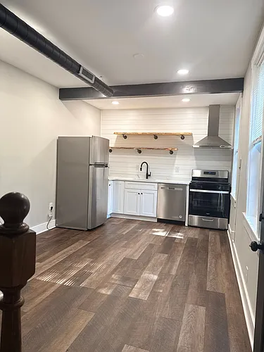 432 W Lemon St #3 Photo 1