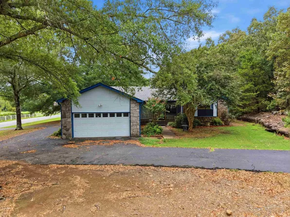 243 Pickles Gap Rd, Conway, AR 72032