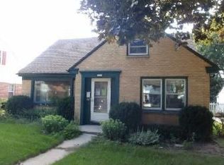 3351 N 94th St, Milwaukee, WI 53222