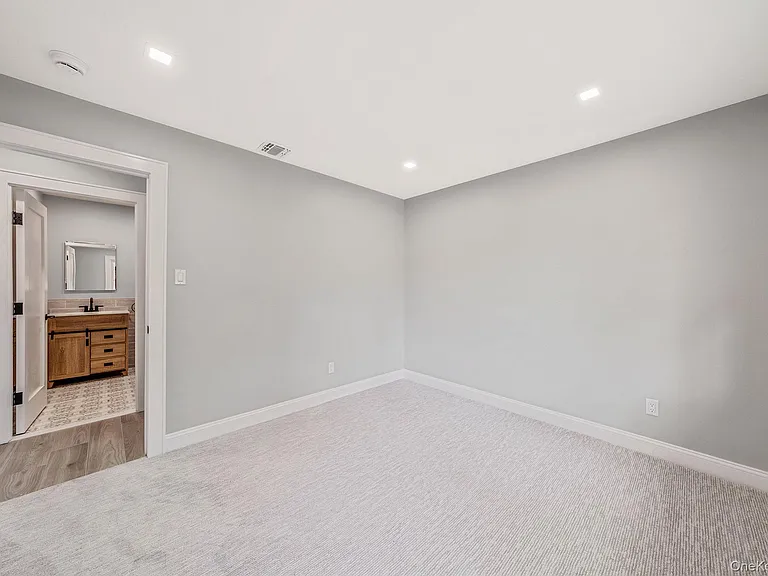 1335 Stony Brook Rd — Photo 25