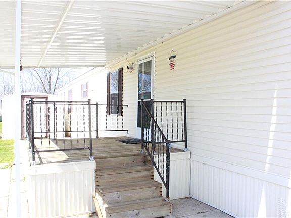 3rd image of 3427 Christina Dr