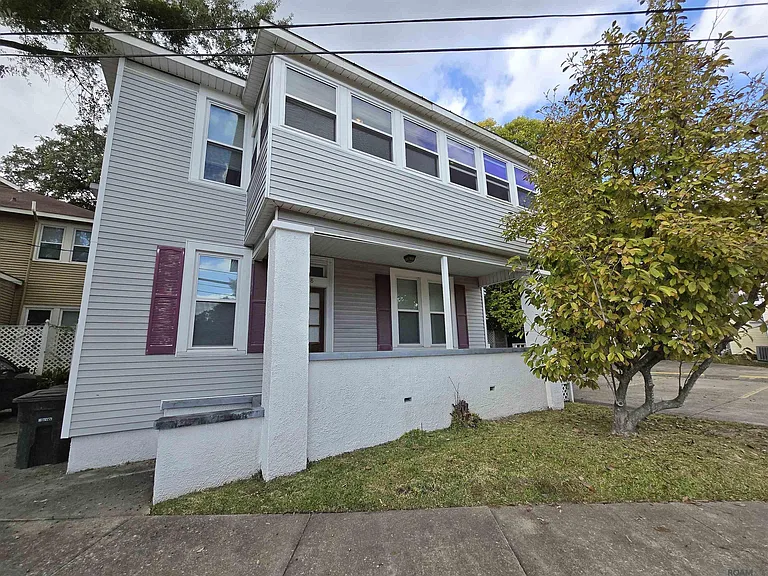 648 Penalver St #A — Photo 4