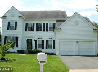 17230 Hollymill Ct, Round Hill, VA