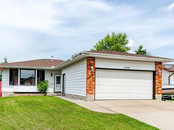 16524 116th St NW, Edmonton, AB T5X 3T8