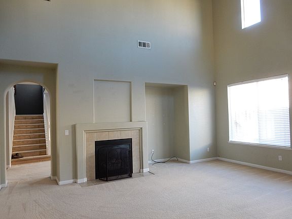 4th image of 639 New Well Ct