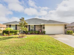 545 Bayberry Lakes Blvd, Daytona Beach, FL 32124