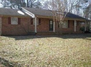 742 Hallmark Dr, Rural Hall, NC 27045