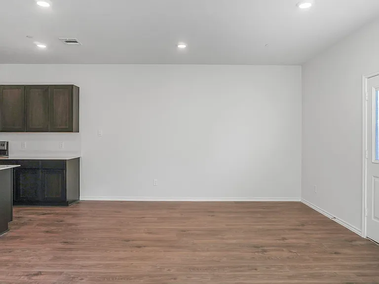 7004 Moonflower Ln — Photo 11