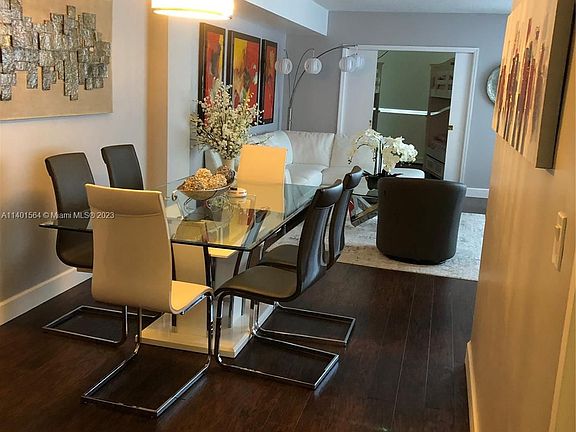 2nd image of 905 Brickell Bay Dr APT 327