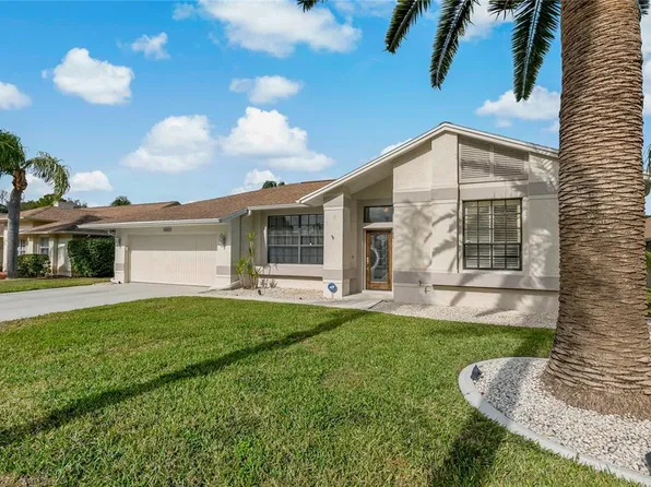 591 Waterford Cir W, Tarpon Springs, FL 34688