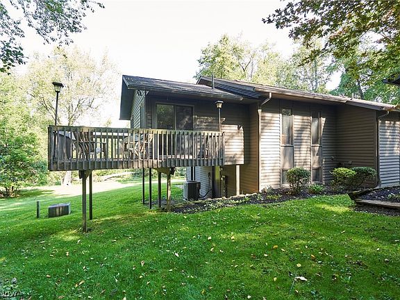 3rd image of 1799 S Cleveland Massillon Rd