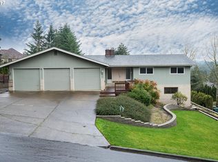 3660 Olson Ct, Lake Oswego, OR 97034