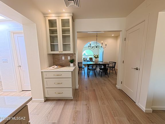 5th image of 2566 N Avenida San Valle