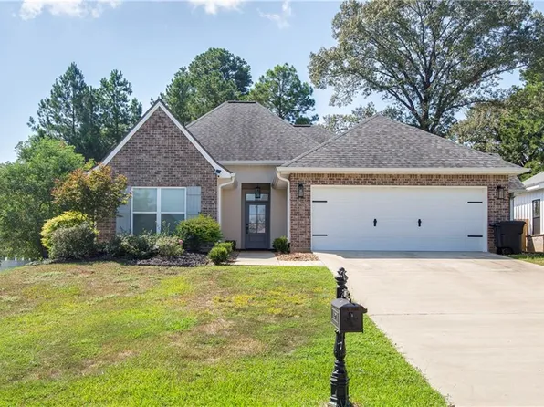 309 Saint Landry Dr, Pineville, LA 71360