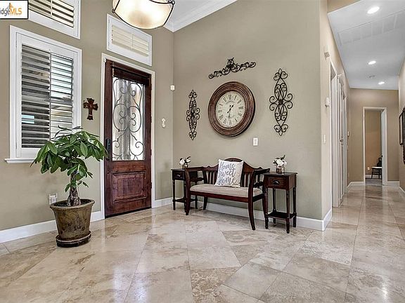 5th image of 5481 Fairway Ct