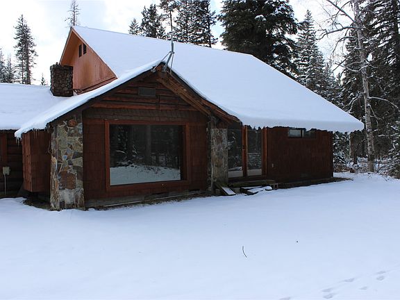 3rd image of 39771 State Highway 83