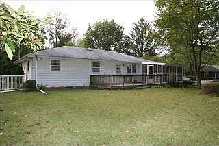 2nd image of 1291 McMahan Dr