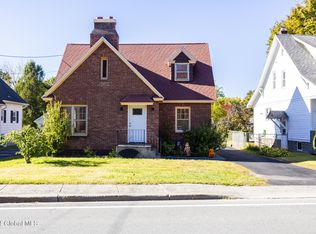 10 W Sand Lake Rd, Wynantskill, NY 12198