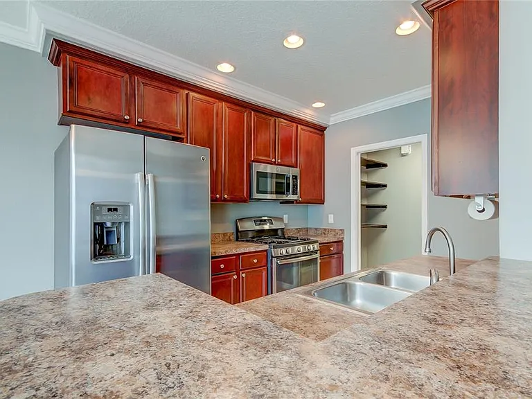 10003 Bradwell Pl — Photo 14