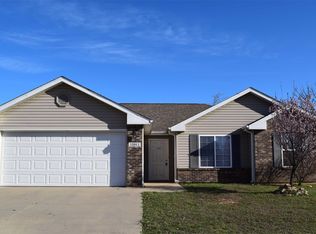 15911 Tamarack Ln, Saint Robert, MO 65584