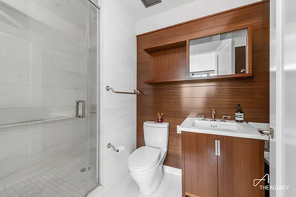 Rented by The Agency | media 8