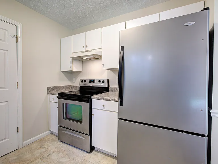 8714 Post Oak Dr — Photo 9
