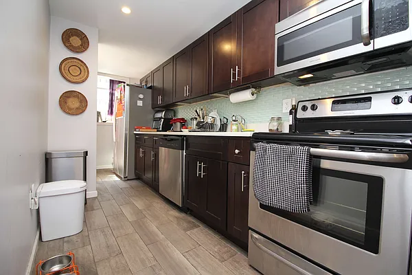 Rented by Nooklyn NYC LLC | media 19