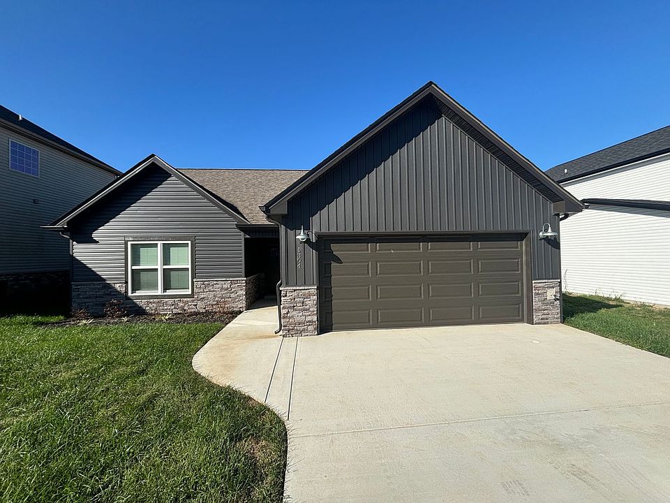 1st image of 1394 Dan Brown Dr