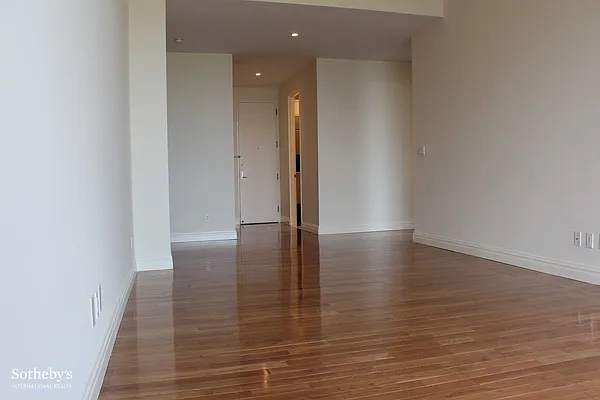 Rented by Sotheby's International Realty | media 4