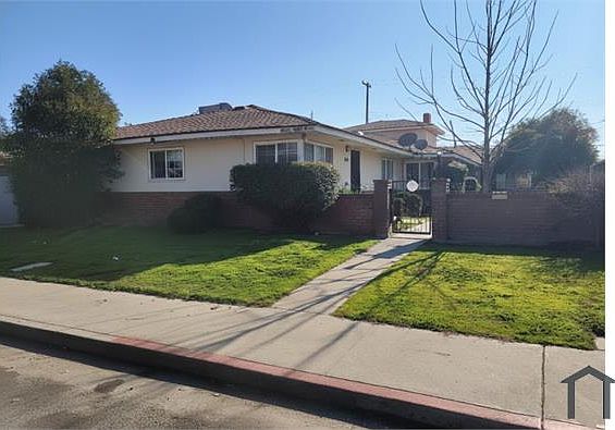 2nd image of 3490 E Clinton Ave #3486