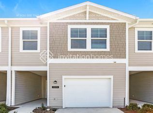 573 Cherry Ridge Dr, Orange Park, FL 32065