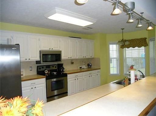3rd image of 6961 W Savannah Ln