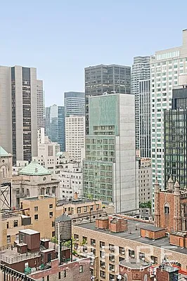 Sold by Spire Group | media 21